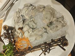 -老牌坊云南鱼豆花火锅(爱建店)