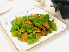 辣椒炒肉-围龙屋客家食府(福田店)