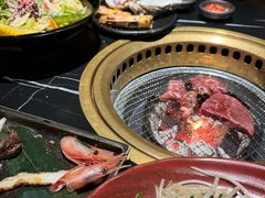 -山川小町·极番烧肉(新地假日广场店)