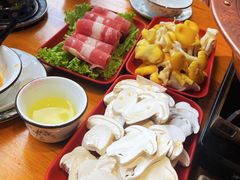 -民食香·腊排骨野生菌美食(木府店)