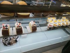 -焙丽拾光(麦凯乐直营店)