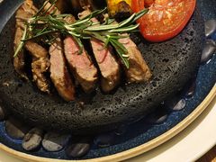 -秘密旅行Bonjour(黑金冠 江南西店)