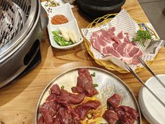 -青瓦餐厅·生鱼片·韩园烤肉(西塔店)