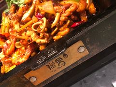 鱿鱼虾干锅-炭舍干锅·烤鱼(扬名广场店)