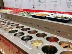 自助调料区-海底捞火锅(北京路店)