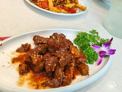 -巧克力渔家.小船海鲜胶东菜(万平口店)