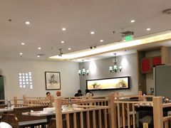 -闫府私房菜(经四路万达店)
