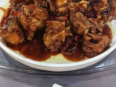 红烧牛尾-老孙家饭庄·非遗(东关店)
