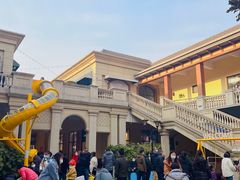 -王府井奥莱临潼小镇(临潼店)