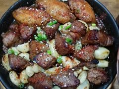 -老东镇啤酒屋海鲜加工·蒸汽海鲜·海鲜烧烤(台东店)