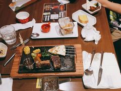 -豪客来牛排(空港华联店)
