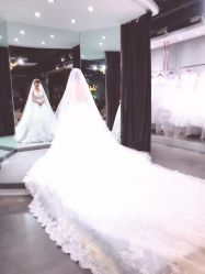 -艾米丽婚纱礼服