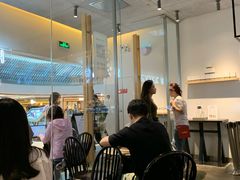 等位区-喜茶(上海兴业太古汇店)