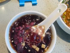 -海底捞火锅(珠影星光城夜宵主题店)