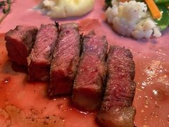 -SISTERS BAR RESTAURANT川意酒馆(嘉善老市H楼店)
