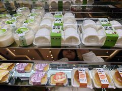 -华荣西饼(列东店)