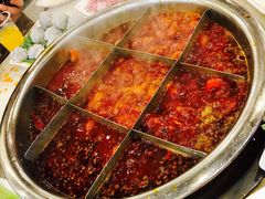 -朱氏胖子烂火锅(洪崖洞店)