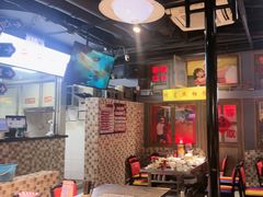 -马路牙子烧烤音乐酒馆(望京店)