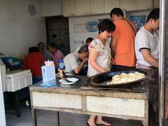 -胖子锅贴(双阳路111弄店)