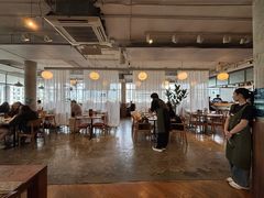 -ROAST coffee & eatery