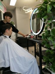 -T-Hair Salon