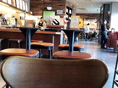 大堂-星巴克(济南美莲广场店)