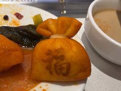 -海底捞火锅(长宁路龙之梦店)