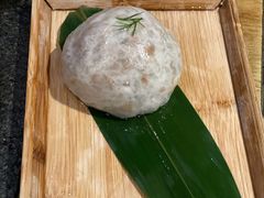 飞鱼籽墨鱼滑-湊湊火锅·茶憩(东城万达店)