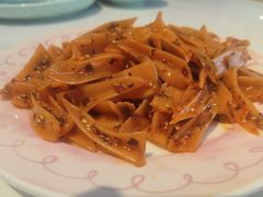 -嗨辣小聚·盘锦河蟹·海鲜烧烤龙虾(盘锦十年好店)