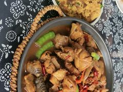 -八两八金·莱芜特色炒鸡(市南漳浦路店)