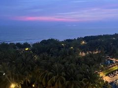 -三亚湾海居铂尔曼度假酒店