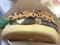 -麦当劳(杭州三花国际店)