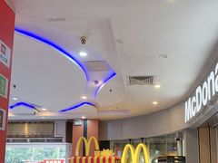 -麦当劳(中二横路店)