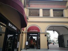 -佛罗伦萨小镇广佛名品奥特莱斯(疏港路店)