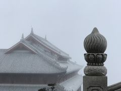 -峨嵋山金顶