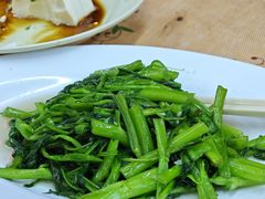 -新峰肉骨茶