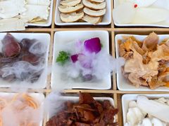 -阿鹏故事野生菌火锅(古城店)