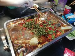 -唯爱KTV聚会餐厅(仙林东城汇店)