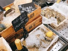 -HIHE Bistro·Oyster Bar(华熙live店)