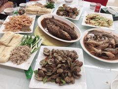 -渔民船说·北塘海鲜·天津菜·海肠捞饭(北塘古镇店)