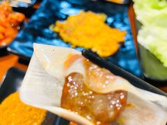 雪花肉粒-肉甲韩国木炭烤肉(新壹街1店)