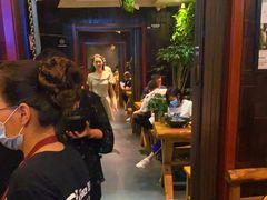 -万记麻辣烫国展总店