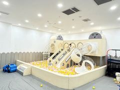 -龙格亲子游泳·水育早教运动中心(龙湾天街店)