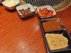 -喜牛烧肉酒场·黑金店(威高广场店)