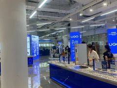 -优购镜仓(黄岛吾悦店)