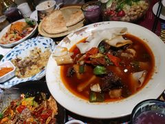 沙湾大盘鸡-西域盛宴烧烤新疆菜清真餐厅(古美店)