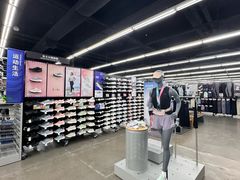 -迪卡侬(顺峰山店)