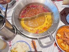 -大芊金重庆串串火锅(南京路店)