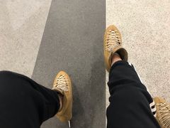 -冰纷万象滑冰场(深圳万象城店)