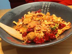 -风光老灶麻辣香锅(大成路翠微百货店)
